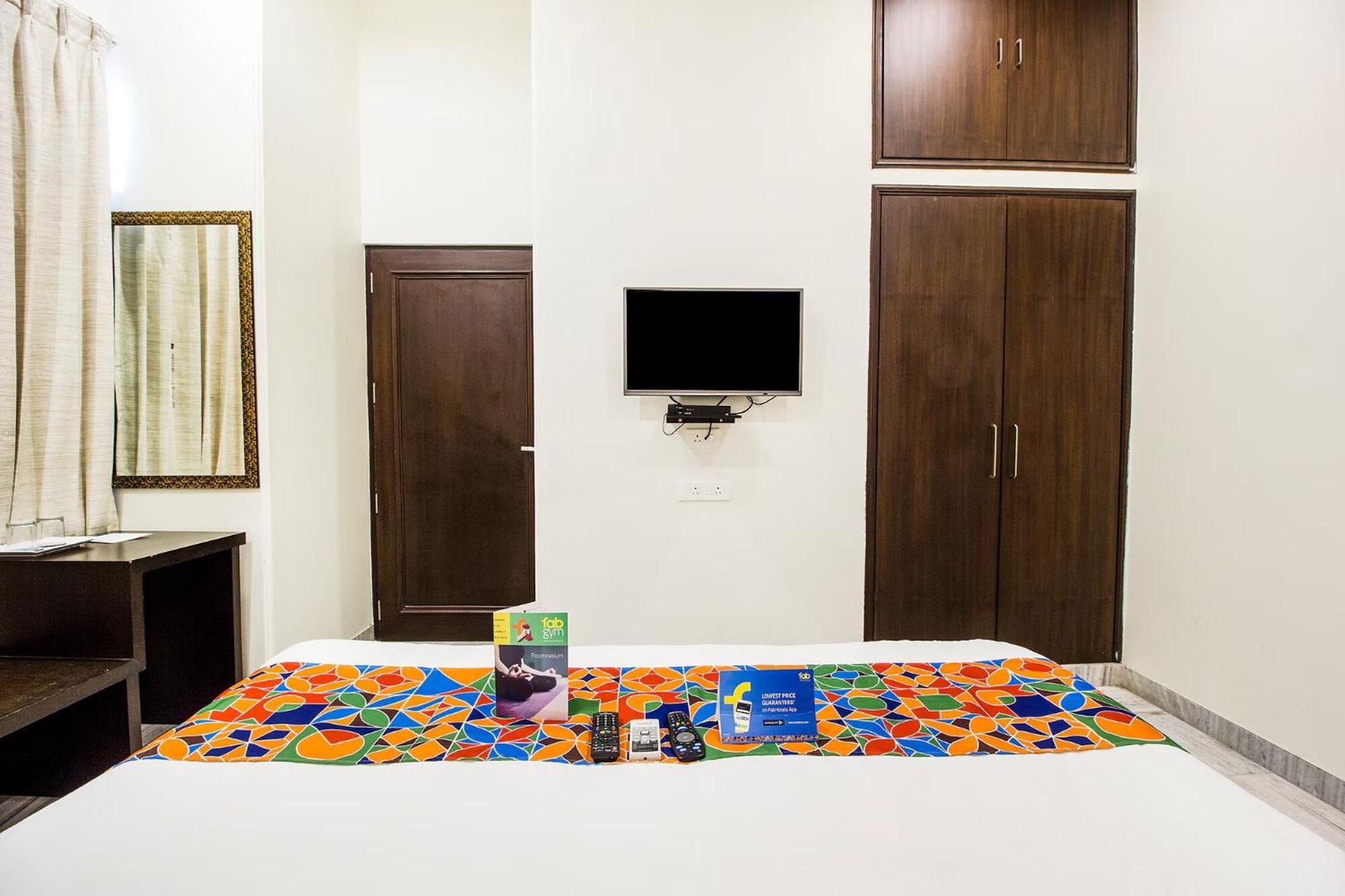 Fabhotel Jaipur Villa Exteriör bild